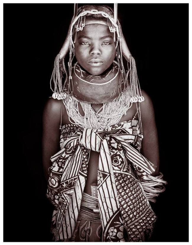 Jeune Angolaise / crédit : John Kenny 